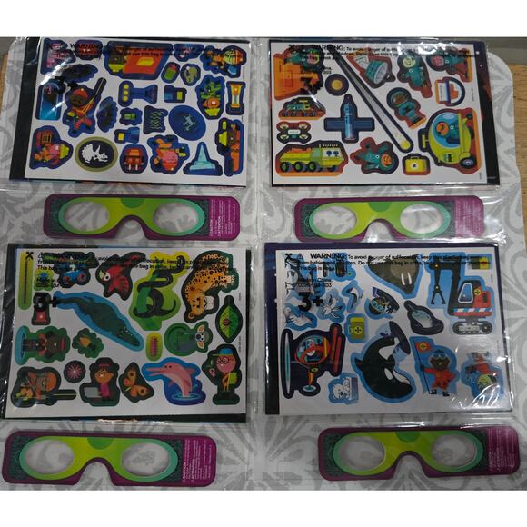 Wendy’s Sticker Your Story 3D Set of 4 – Booklets, Stickers & Glasses NIP - Picture 2 of 3